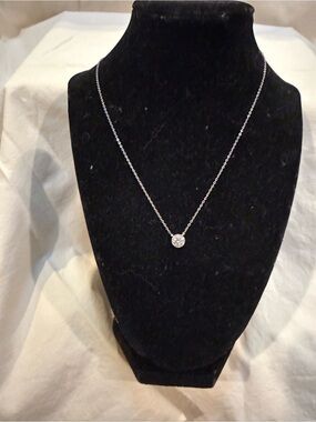 Moissanite 1 Carat Round Cut Benzel Set Necklace
